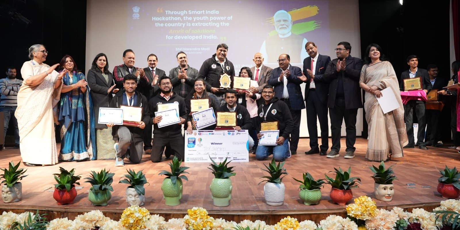 Student Team from DIAT(DU) Pune has won the First Prize in prestigious Smart India Hackathon (SIH) 2024 (Hardware Edition) held at PIET, Panipat during 11-15th Dec 2024