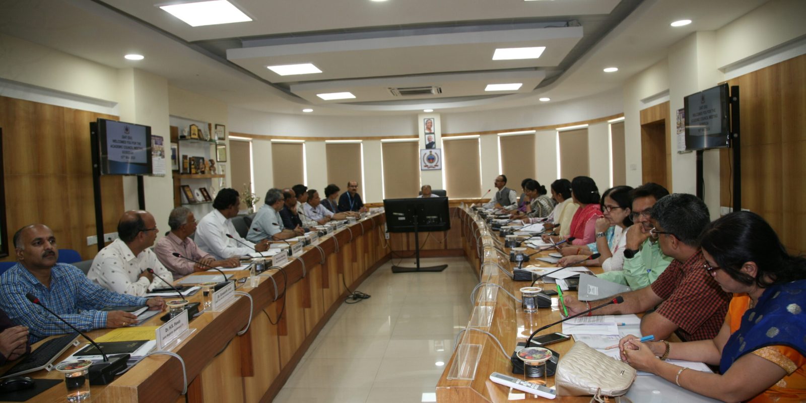 The Academic Council was chaired by the Vice Chancellor.